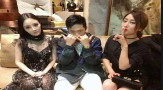 每日大赛热门作品：娱乐圈独家爆料视频